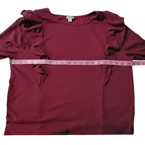 J. CREW Ruffled Blouse Size Large Burgundy Maroon Plaid Contrast Round Neck Soft - Picture 5 of 8